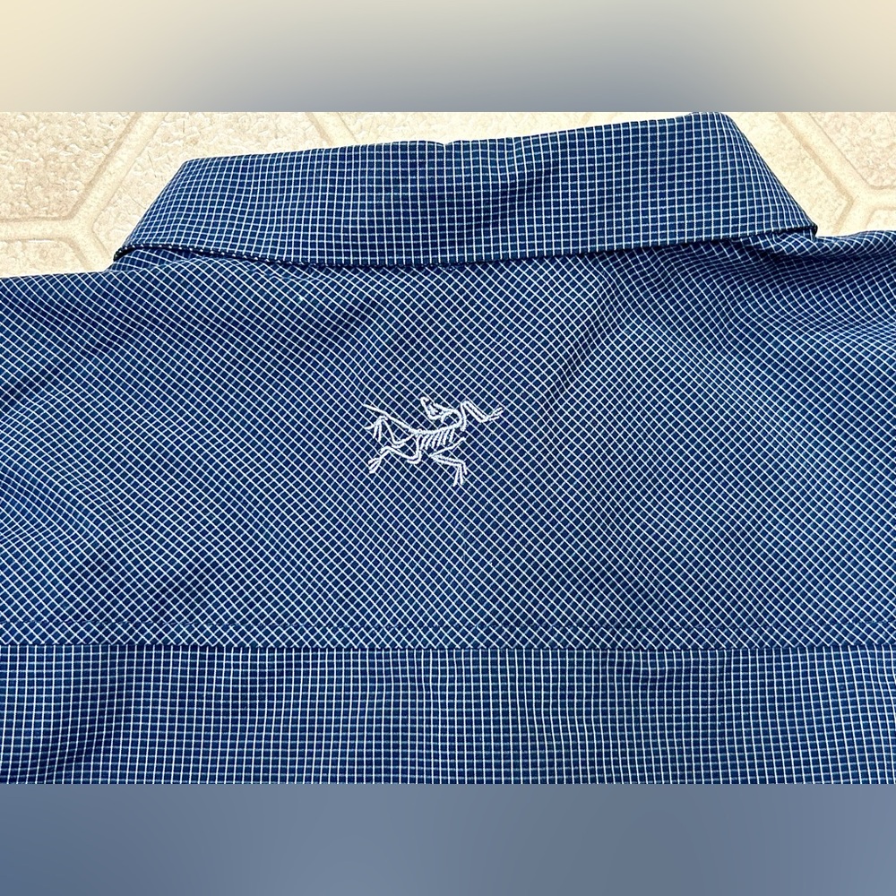 Men’s XXL Arc’Teryx Kaslo Blue Check Snap Button Articulated Long Sleeve Shirt